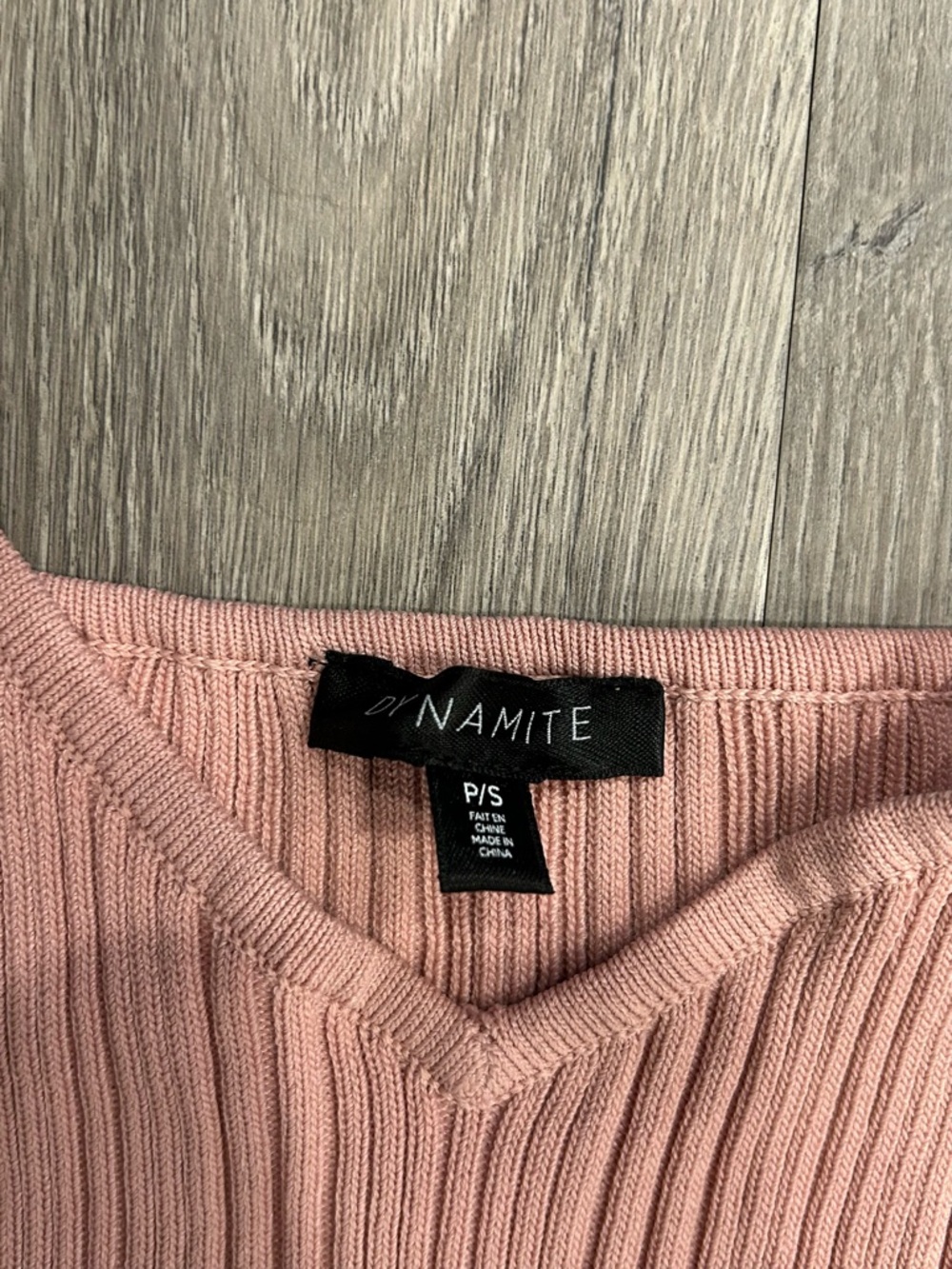 Dynamite Blush Ribbed V-Neck Tank - Picture 2 of 3